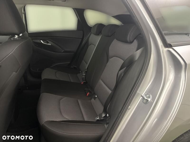 Hyundai i30 1.0 T-GDI Modern - 19