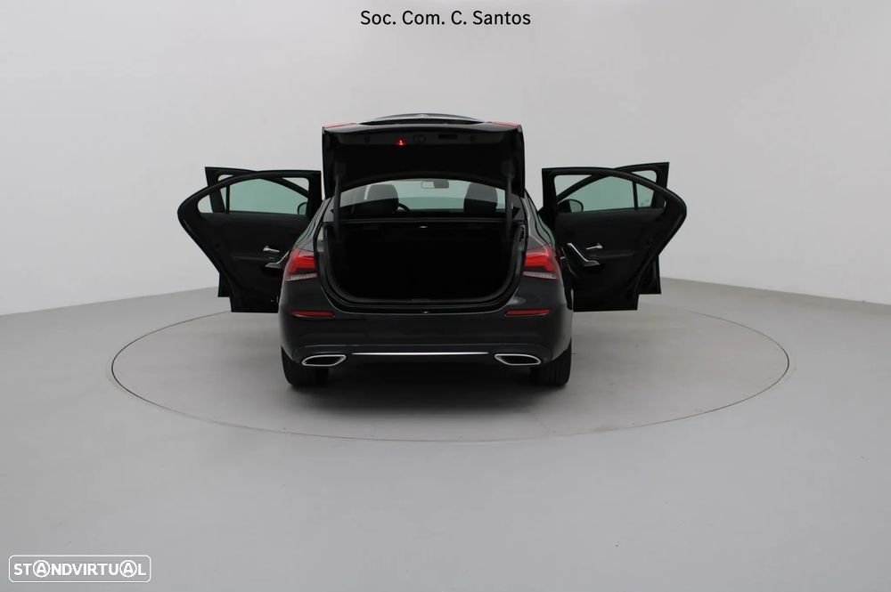 Mercedes-Benz A 180 Limousine d AMG Line Aut. - 8