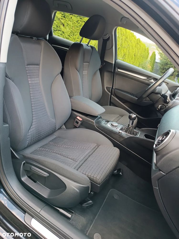 Audi A3 Sportback 1.6 TDI Sport - 35