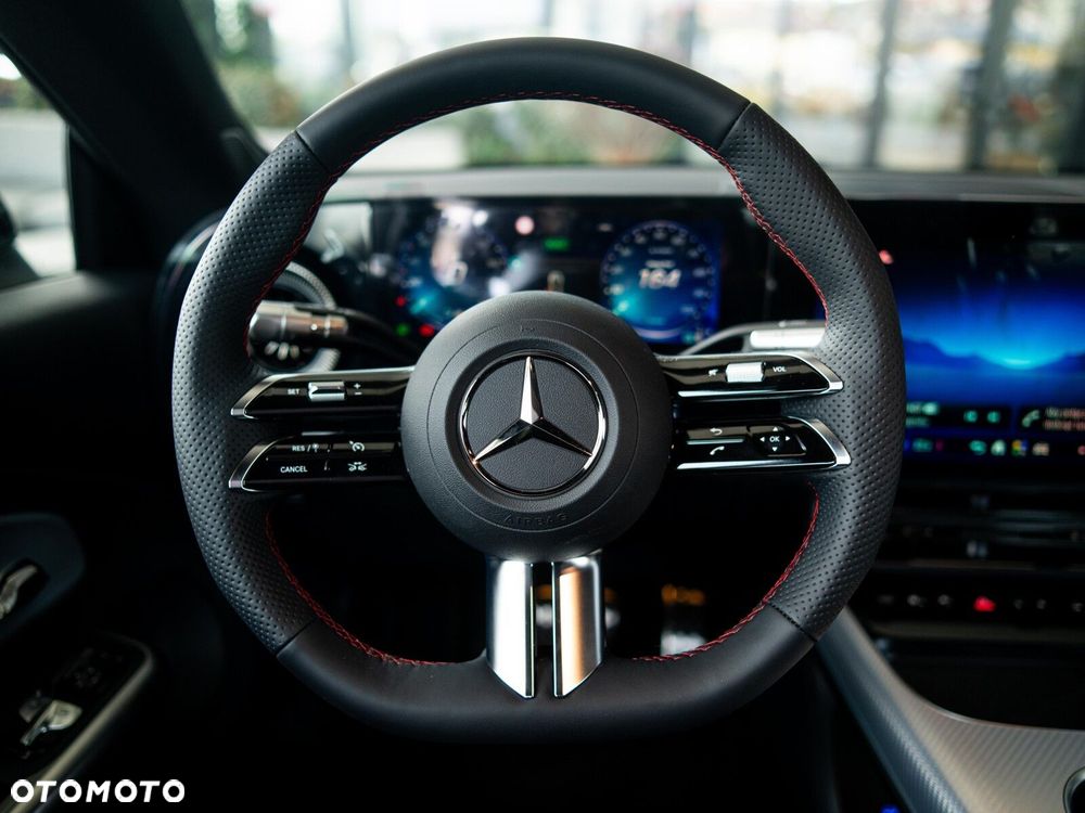 Mercedes-Benz CLA - 11