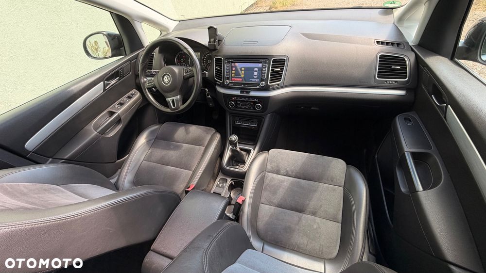 Volkswagen Sharan 2.0 TDI Highline - 29