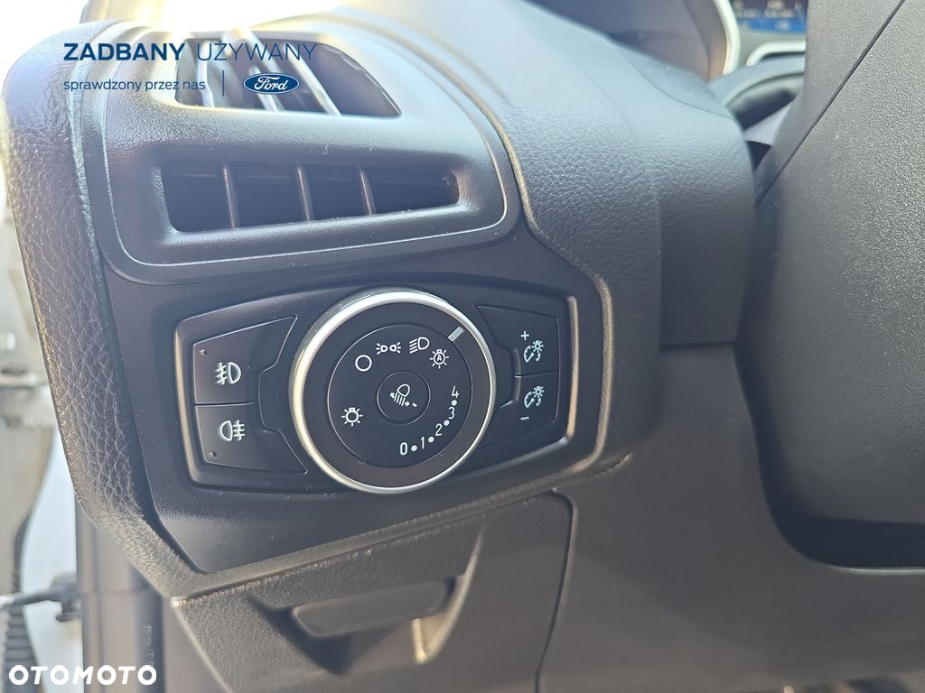 Ford Focus - 21