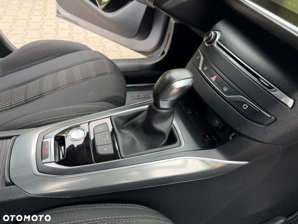Peugeot 308 - 34