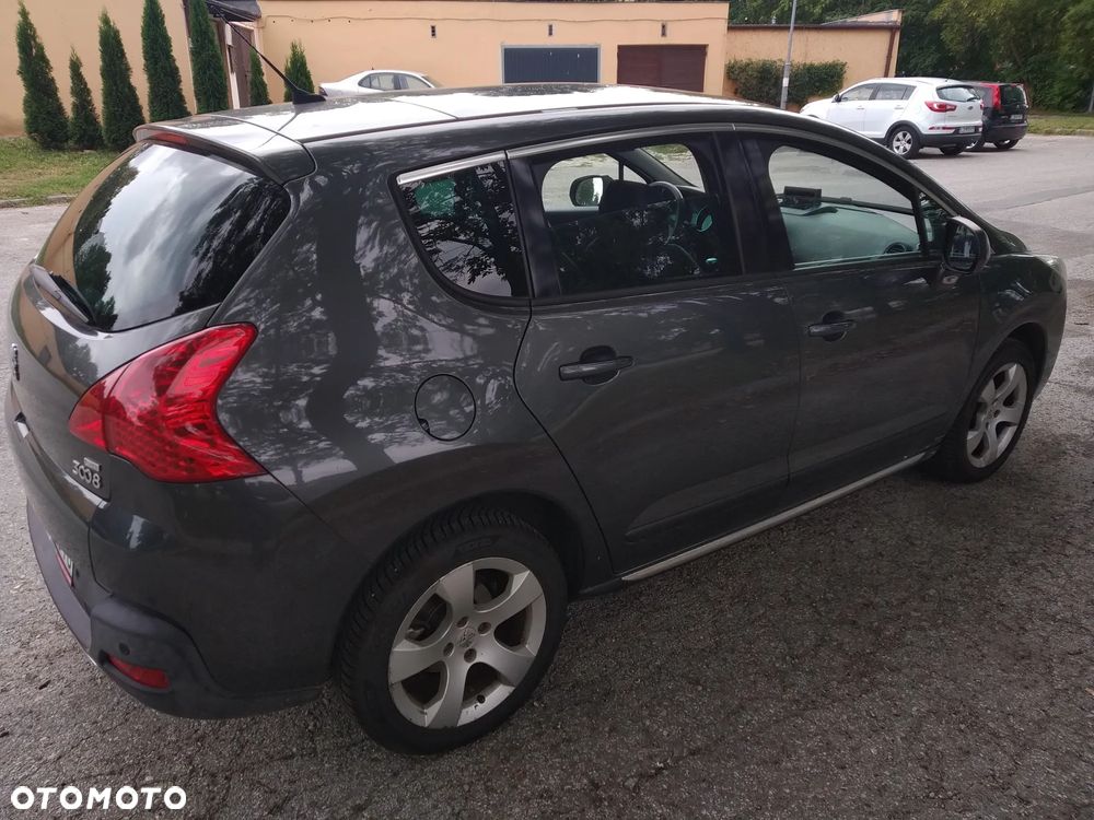 Peugeot 3008 - 12