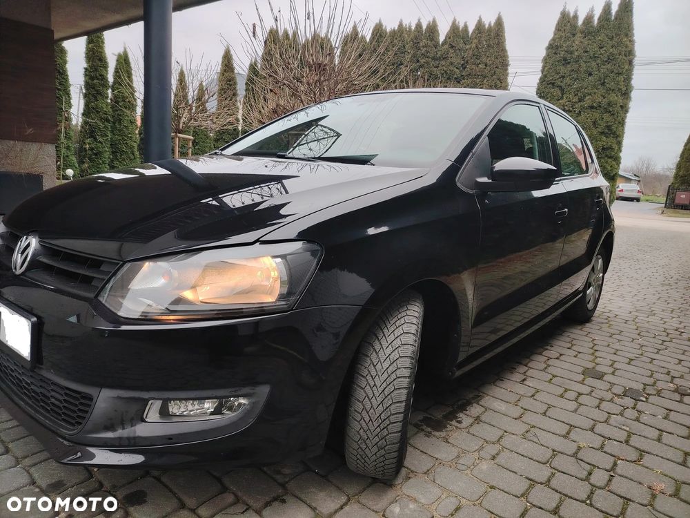 Volkswagen Polo - 2