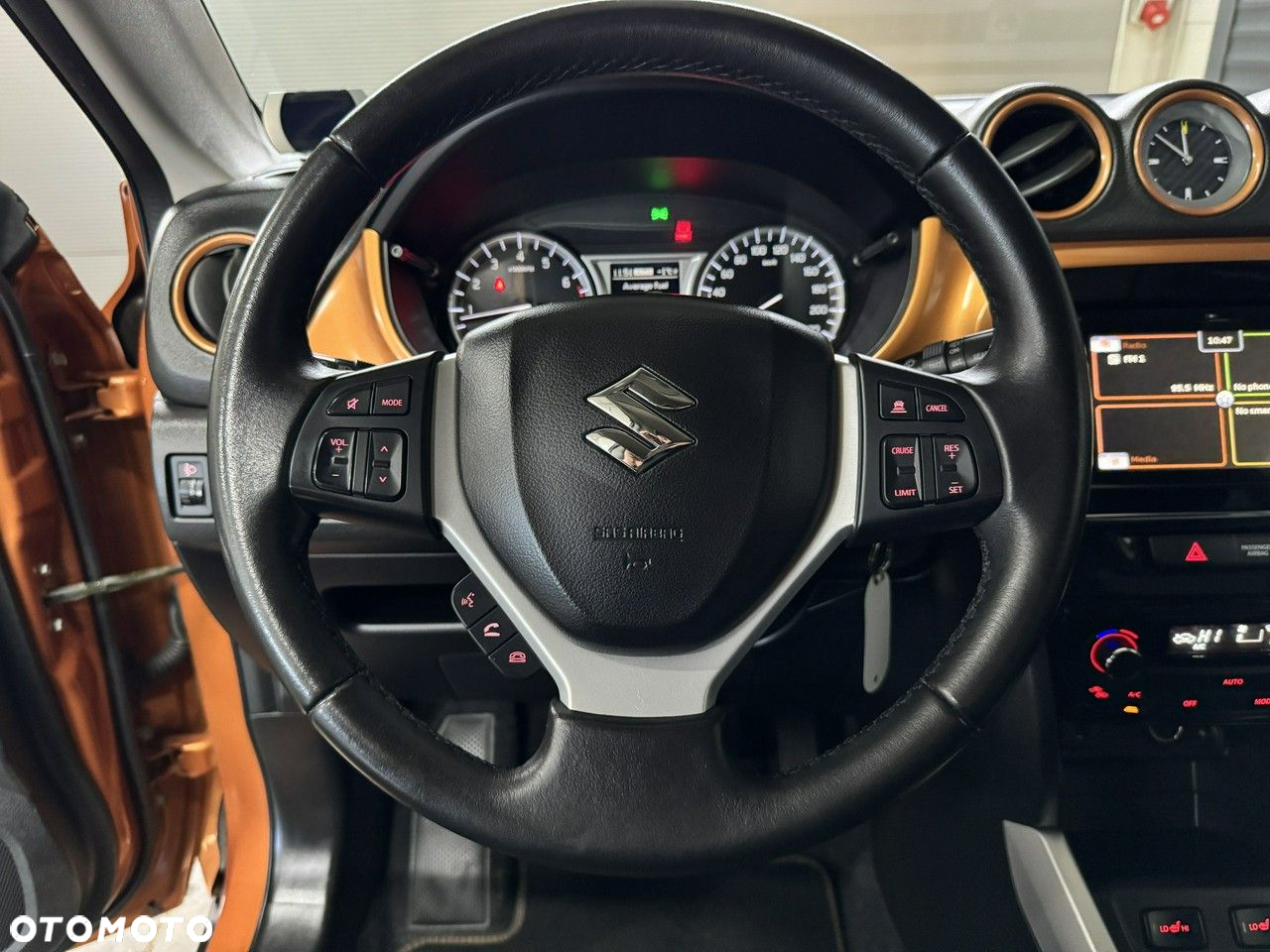 Suzuki Vitara - 24