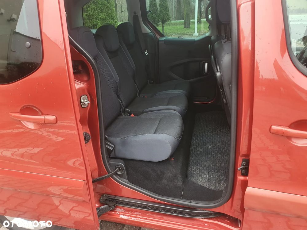 Peugeot Partner HDi FAP 110 Family - 16