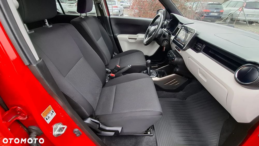 Suzuki Ignis 1.2 Premium - 32