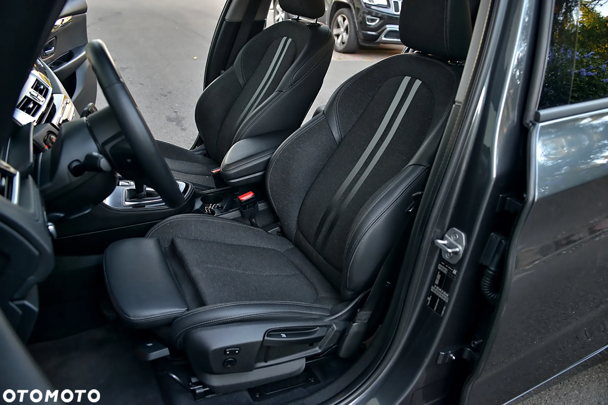 BMW Seria 2 218d Gran Tourer Sport-Aut Sport Line - 29