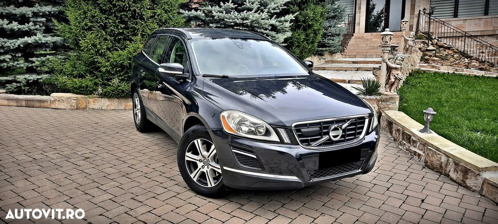 Volvo XC 60 D5 AWD Geartronic Momentum - 19