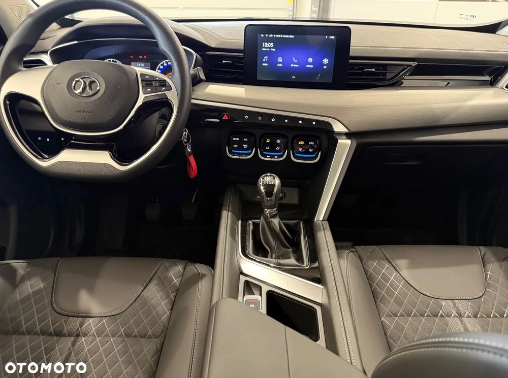 BAIC 3 1.5T Luxury - 11