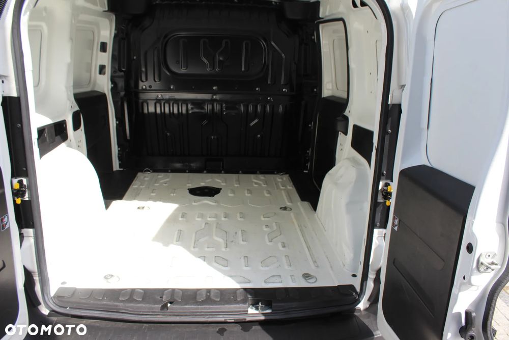 Fiat Doblo - 13