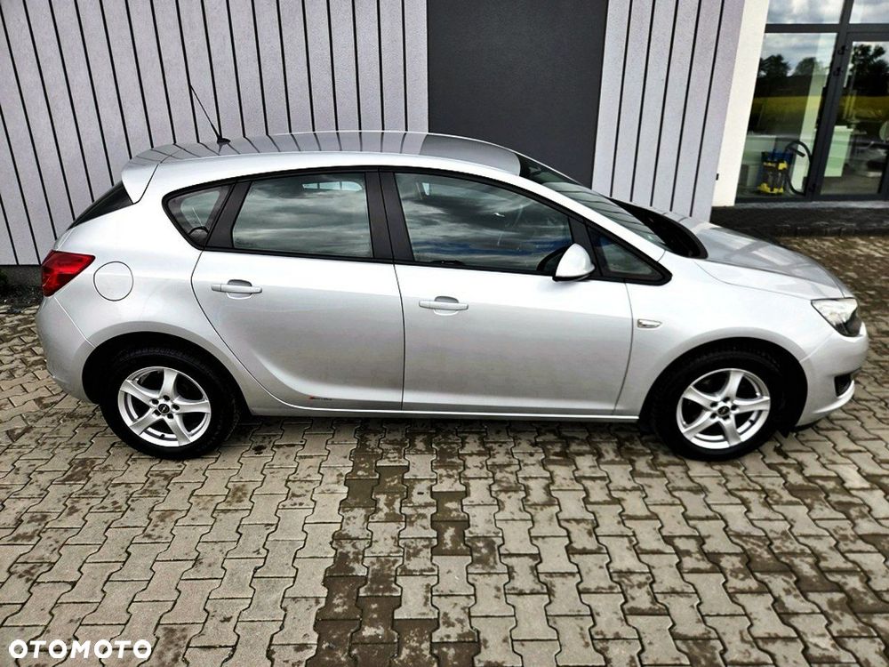 Opel Astra 1.6 Energy EU6 - 21