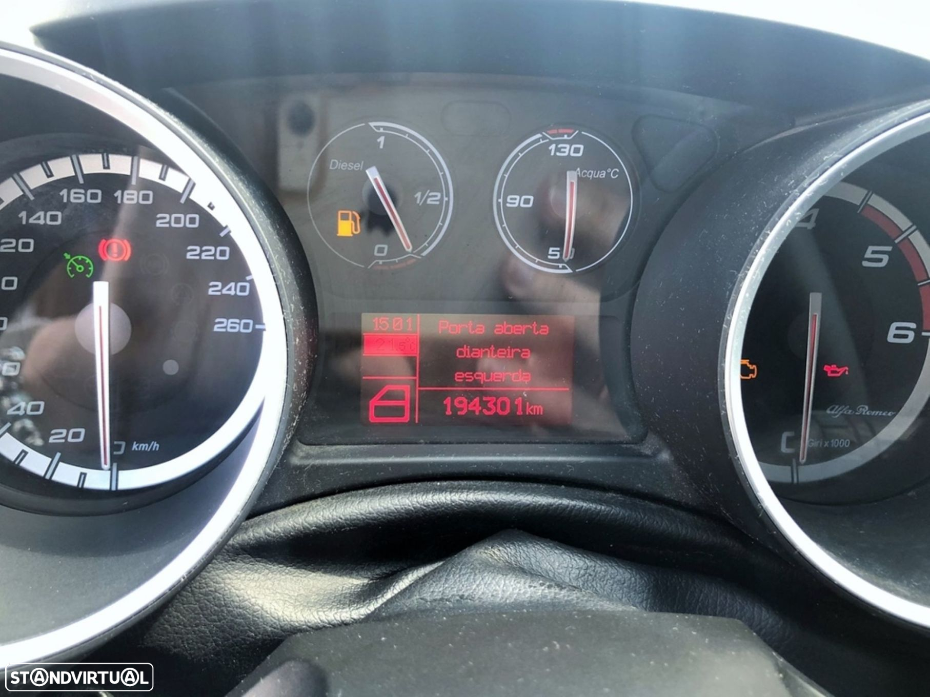 Alfa Romeo Giulietta 1.6 JTDm Exclusive - 15