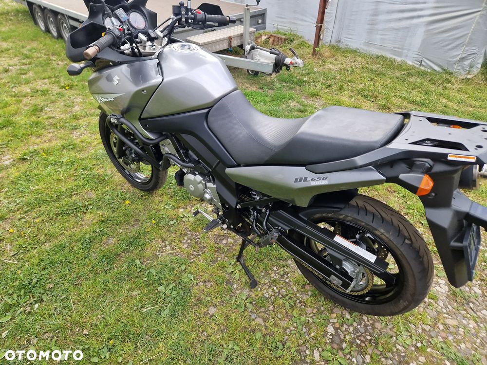 Suzuki V-STROM - 6