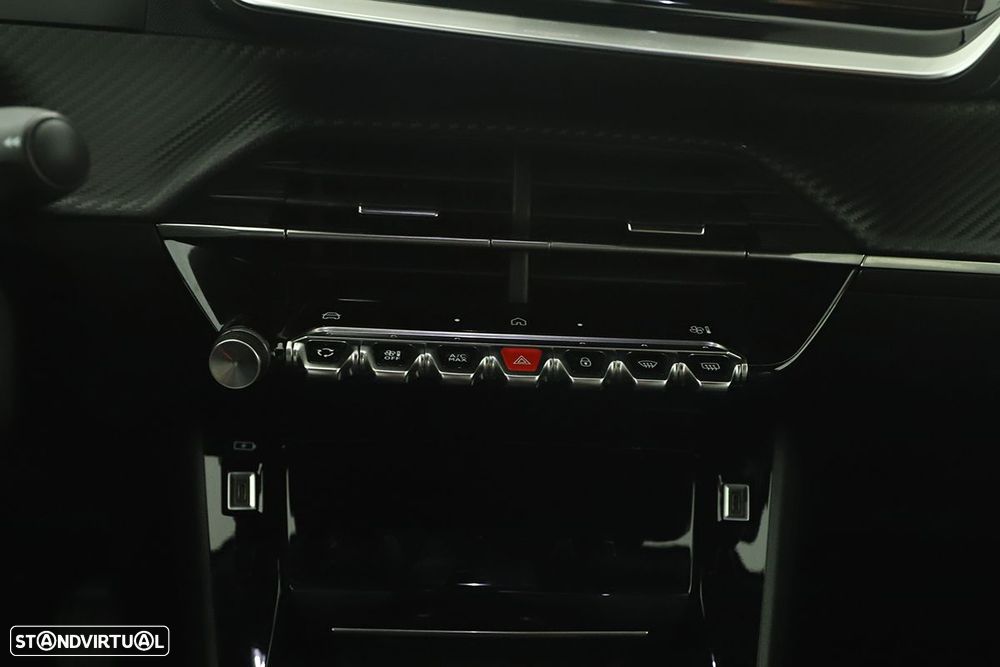 Peugeot 2008 1.2 PureTech Allure - 14