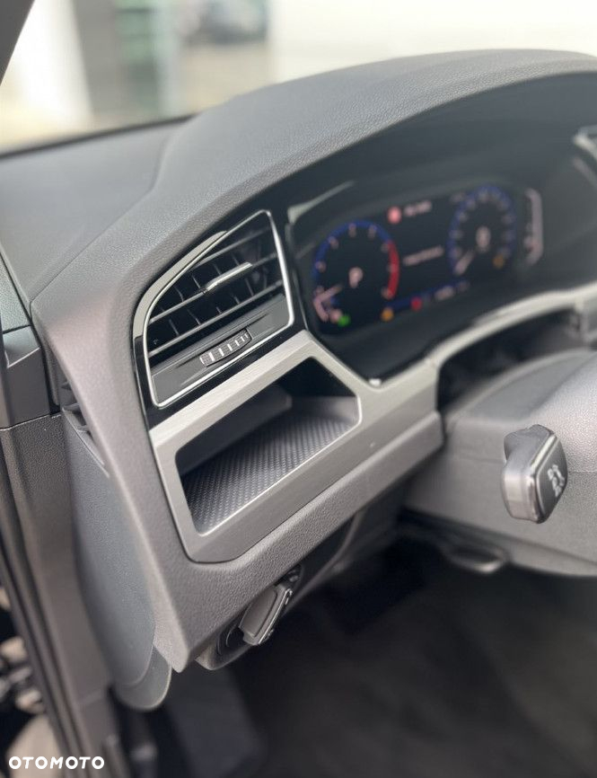 Volkswagen Touran 1.5 TSI EVO Comfortline DSG - 20