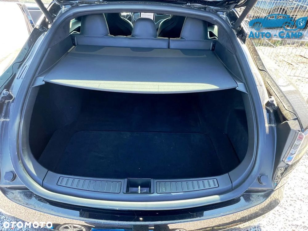 Tesla Model S 100D Allradantrieb Performance - 29