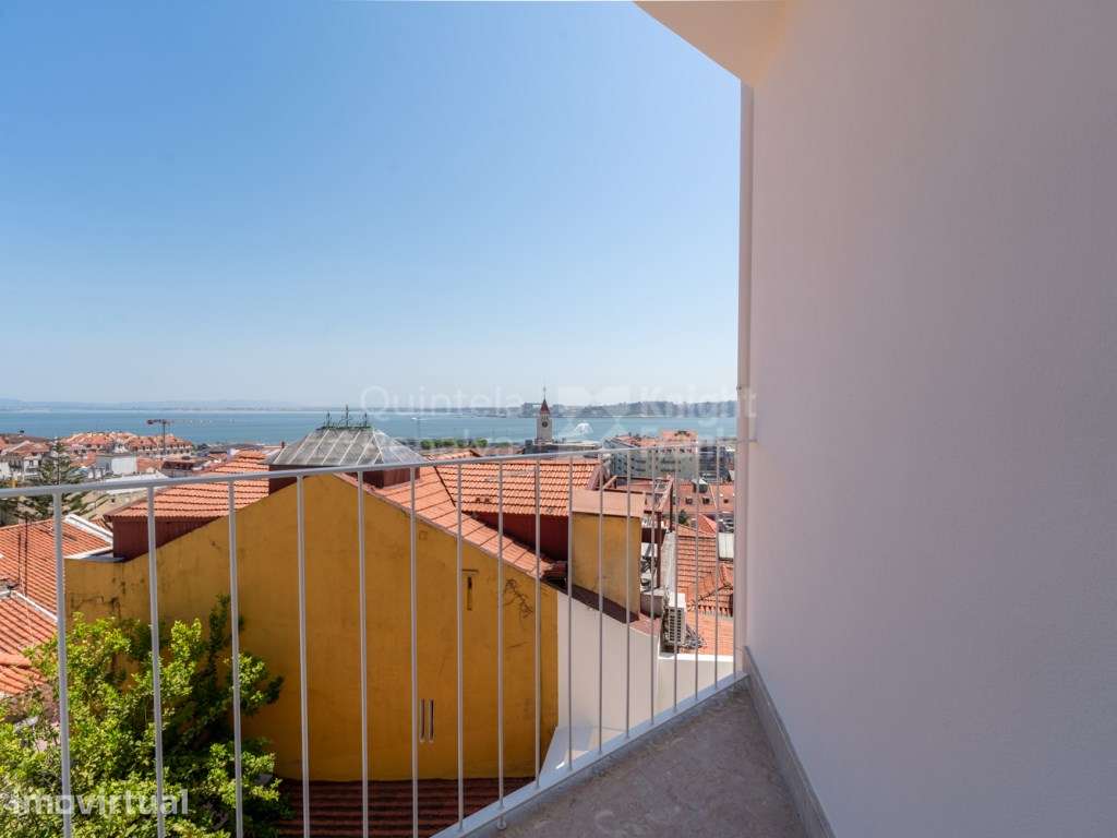 Apartamento T2 com vista Tejo na Bica/Misericórdia - Grande imagem: 4/25
