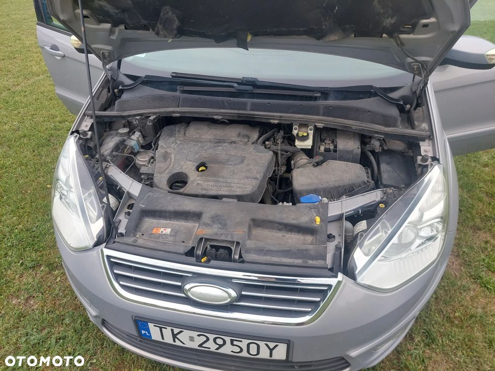 Ford Galaxy 2.0 TDCi Ghia - 14