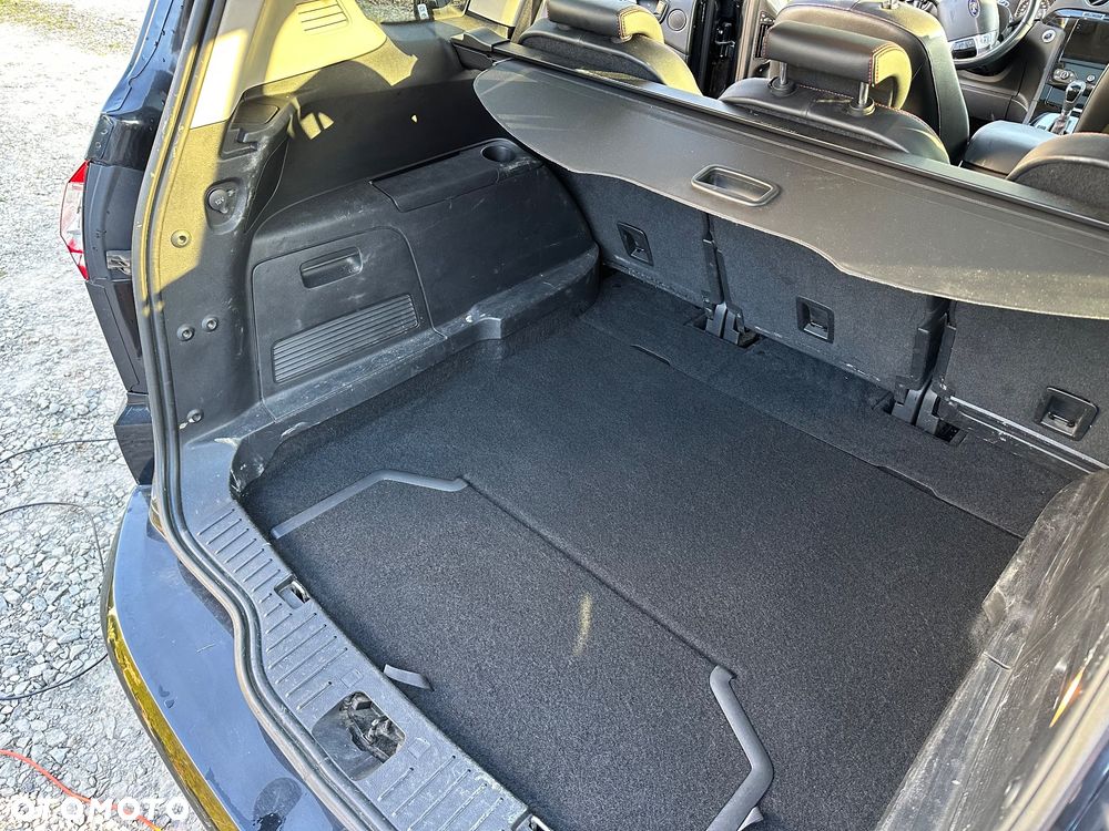 Ford S-Max 2.0 TDCi DPF Titanium MPS6 - 28