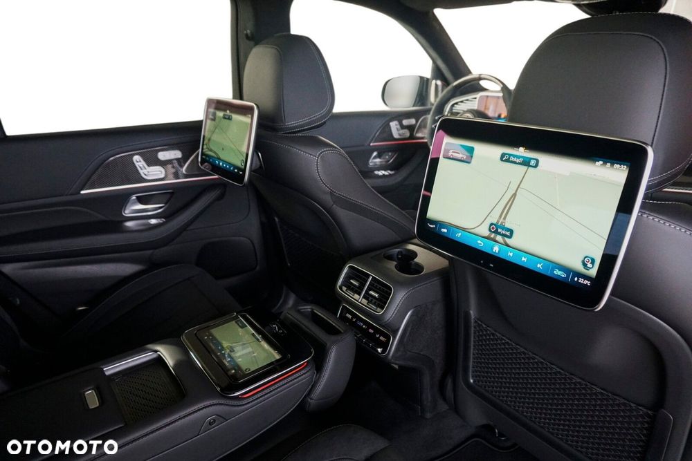 Mercedes-Benz GLS - 25