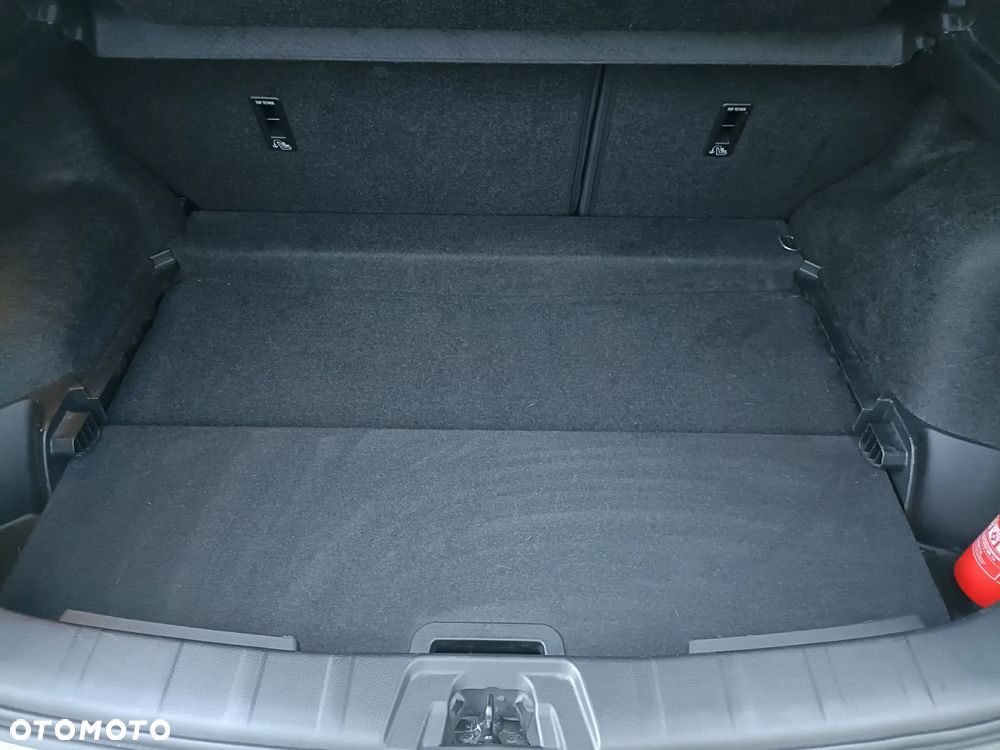 Nissan Qashqai - 25