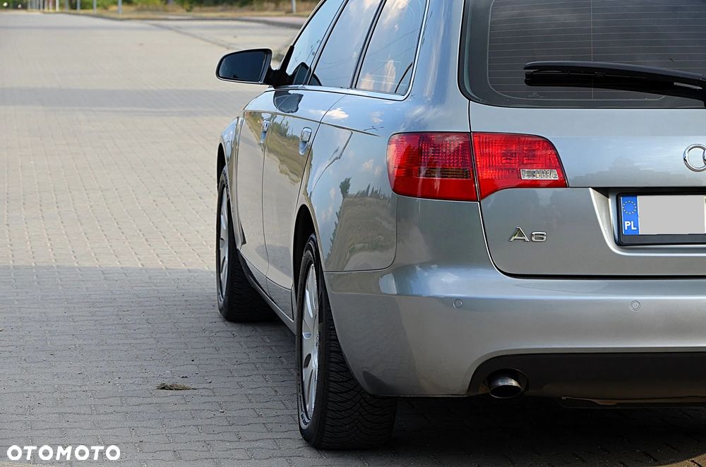 Audi A6 - 4