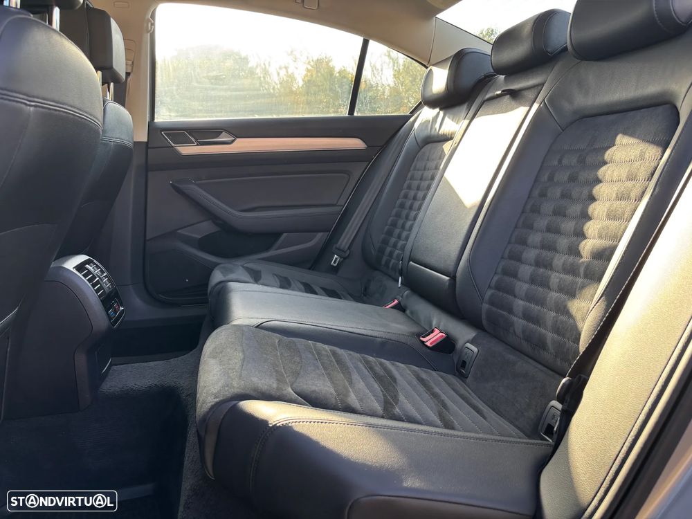 VW Passat 2.0 TDI Highline DSG - 7