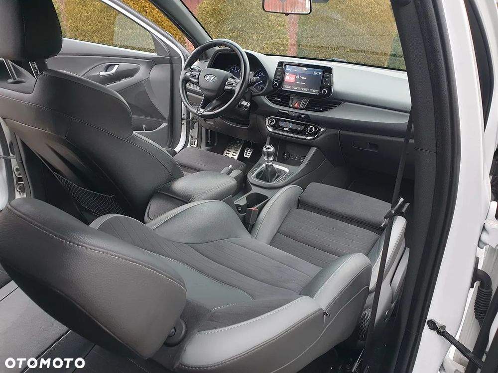 Hyundai i30 1.4 T-GDI N-Line - 24