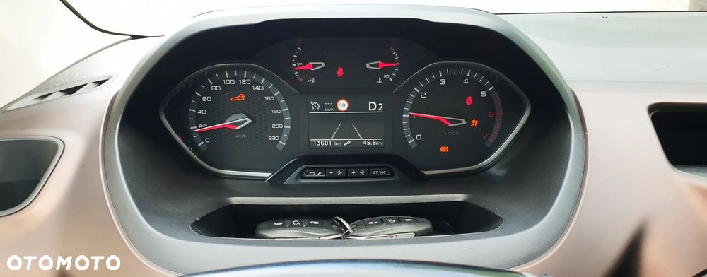 Peugeot Rifter Long 1.5 BlueHDI GT Line S&S - 31