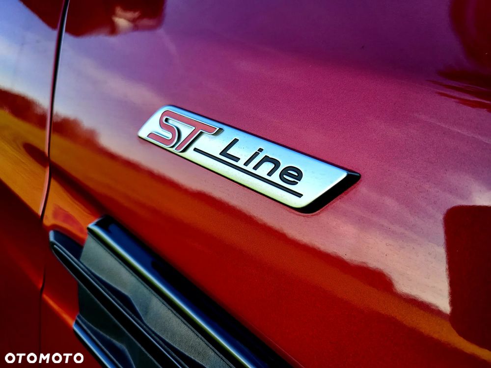 Ford Kuga 1.5 EcoBoost 2x4 ST-Line - 25