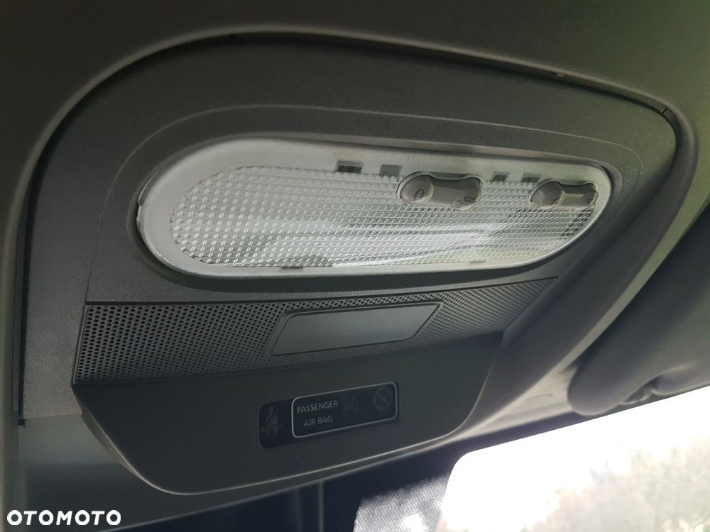 Renault MASTER CHŁODNIA AGREGAT CARRIER XARIOS 350 FUNKCJA GRZANIA IZOTERMA 4,02x2,11x1,98 ZASILANIE Z SILNIKA + ELEKTRYCZNE KLIMA - 38