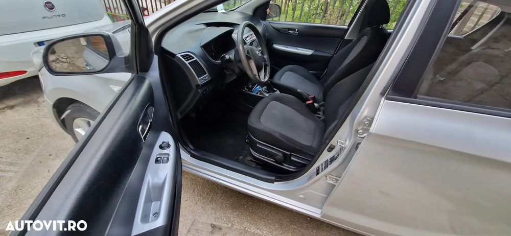Hyundai i20 1.2 Comfort - 8