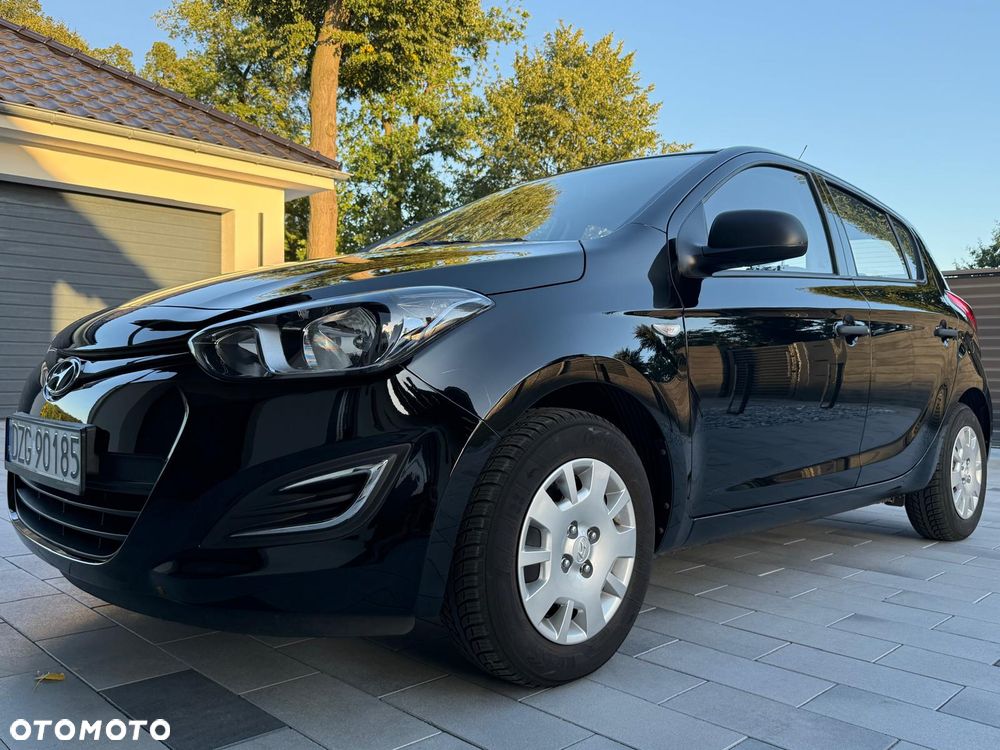 Hyundai i20 1.2 Intro Edition - 16
