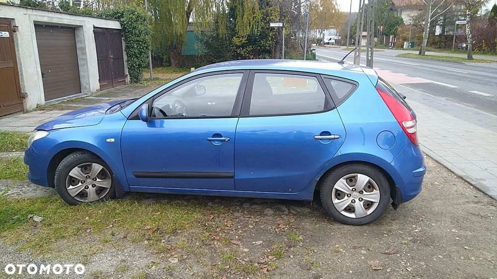 Hyundai i30 1.4 Comfort - 1