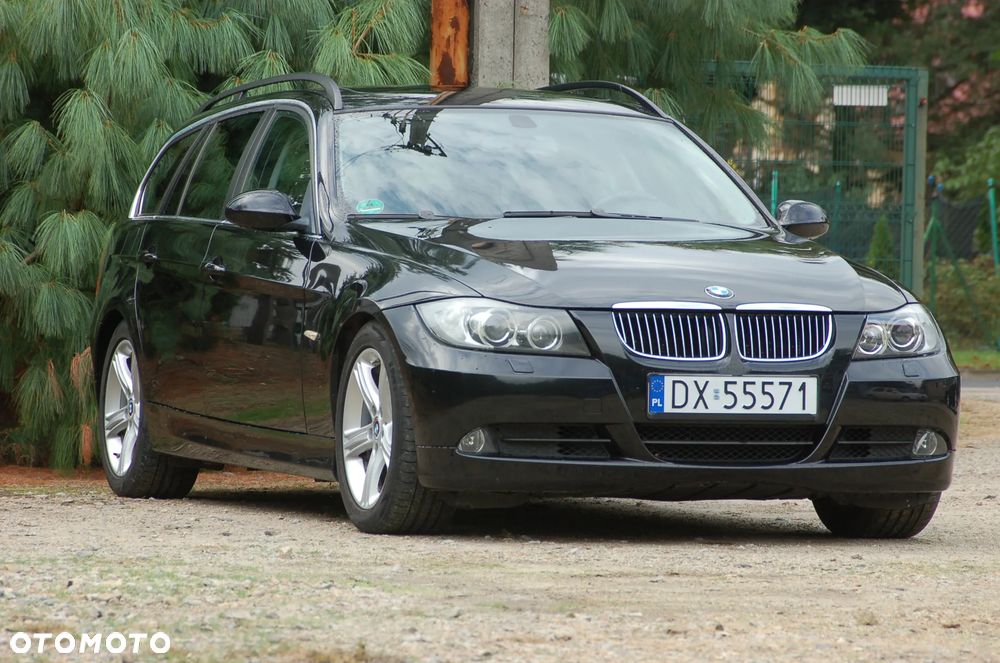 BMW Seria 3 325i - 5