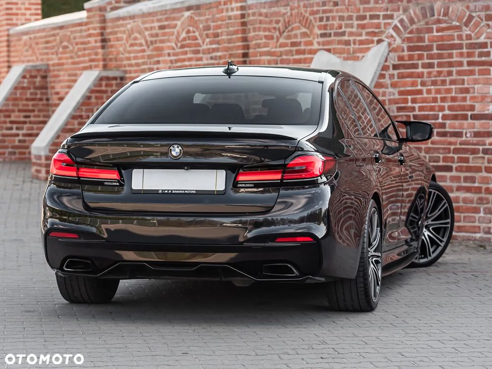 BMW Seria 5 520d M Sport Edition - 12