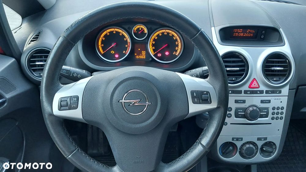 Opel Corsa - 16