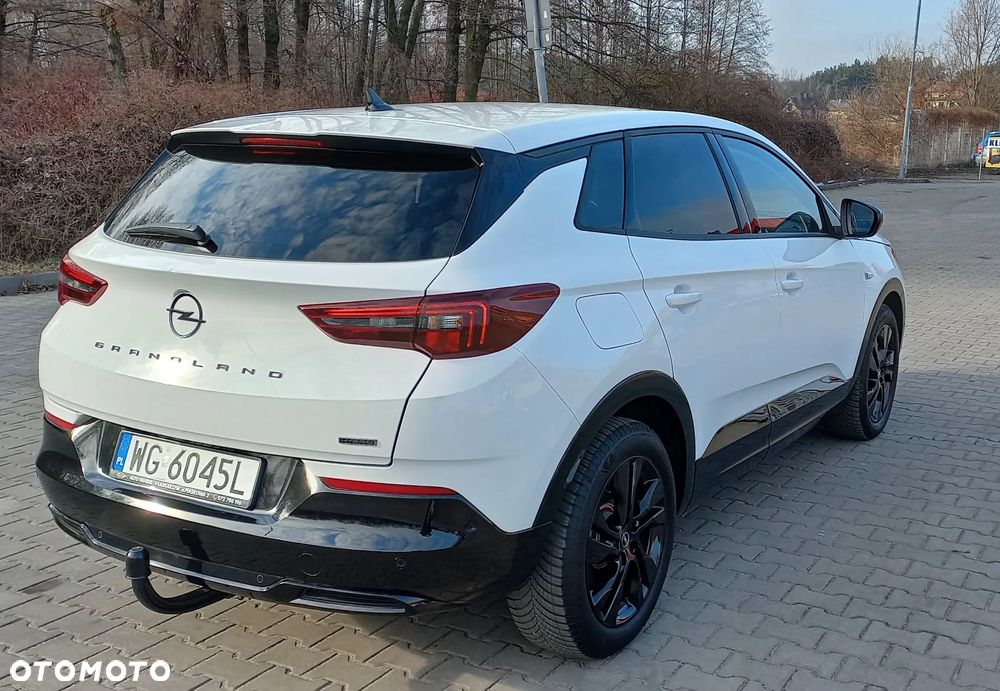 Opel Grandland X - 12