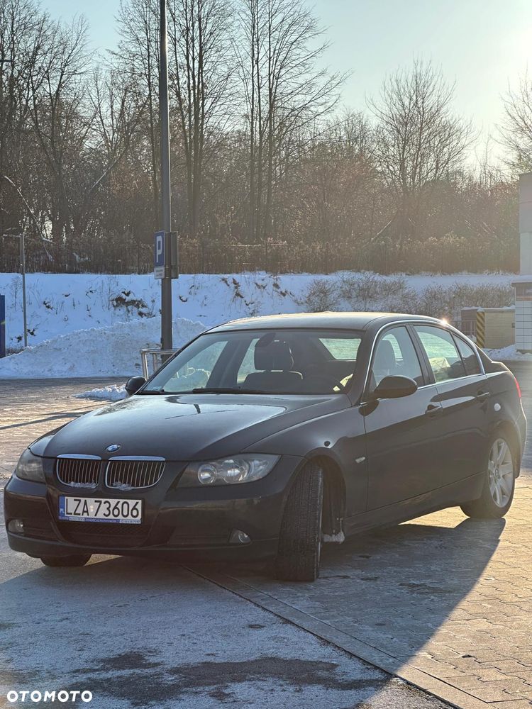BMW Seria 3 325i - 2