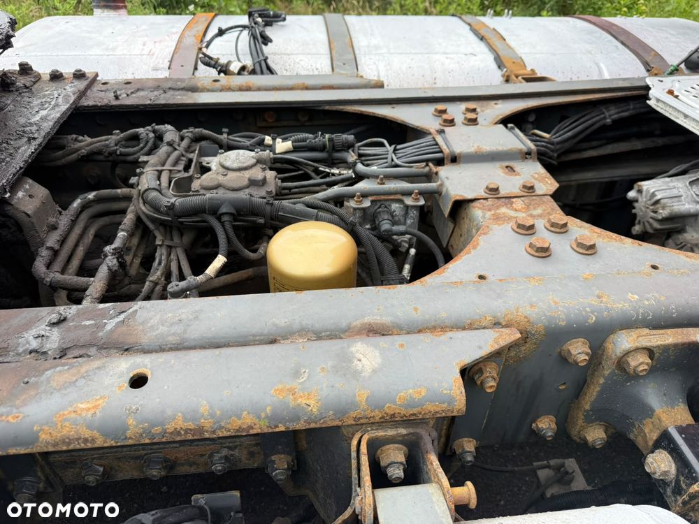 DAF XF 105.460 - 12