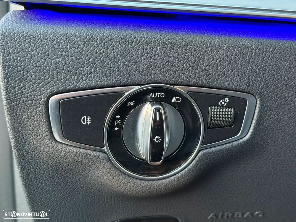 Mercedes-Benz E 300 de 9G-TRONIC AMG Line - 33