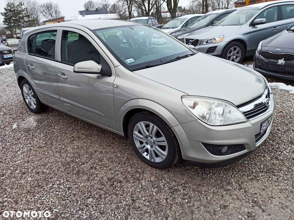 Opel Astra 1.6 Active - 8