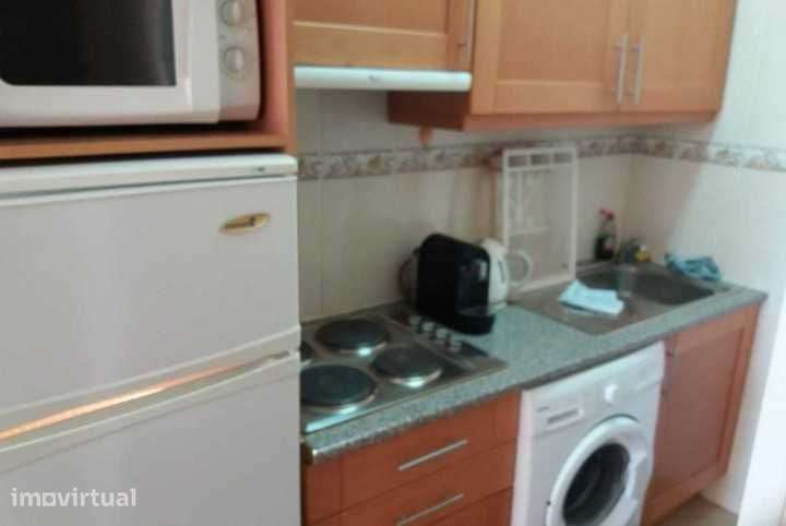 alugo apartamento T1 em loule quarteira, av.francisco sa carneiro - Grande imagem: 5/11