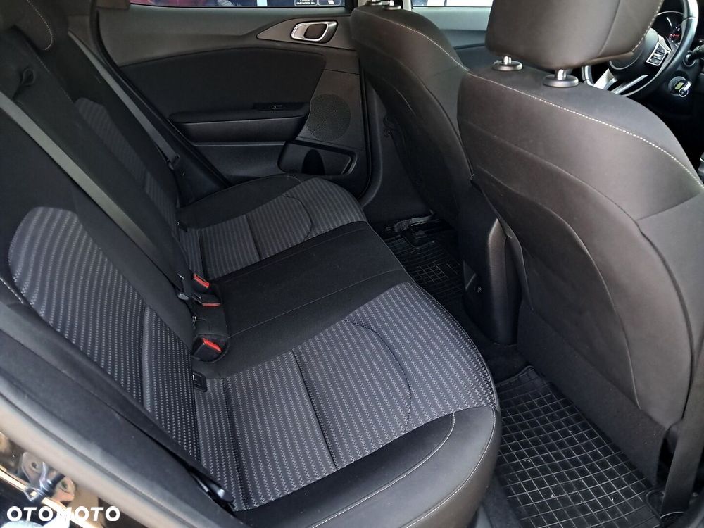 Kia XCeed 1.5 T-GDI M DCT - 11