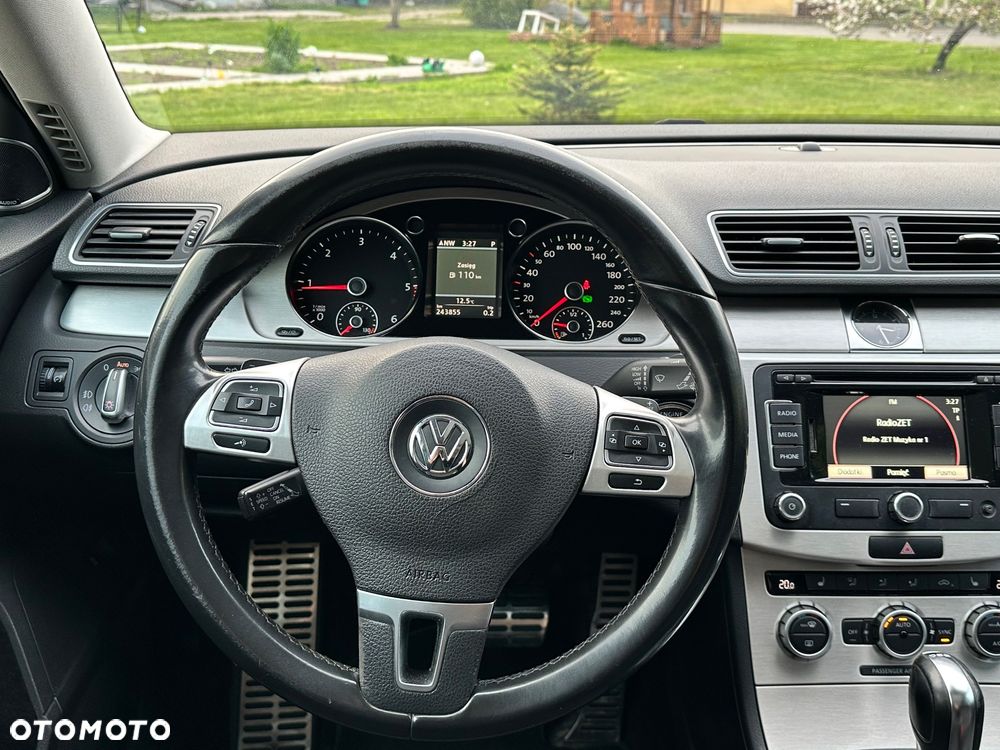 Volkswagen Passat 2.0 TDI DSG BlueMotion Technology Highline - 19