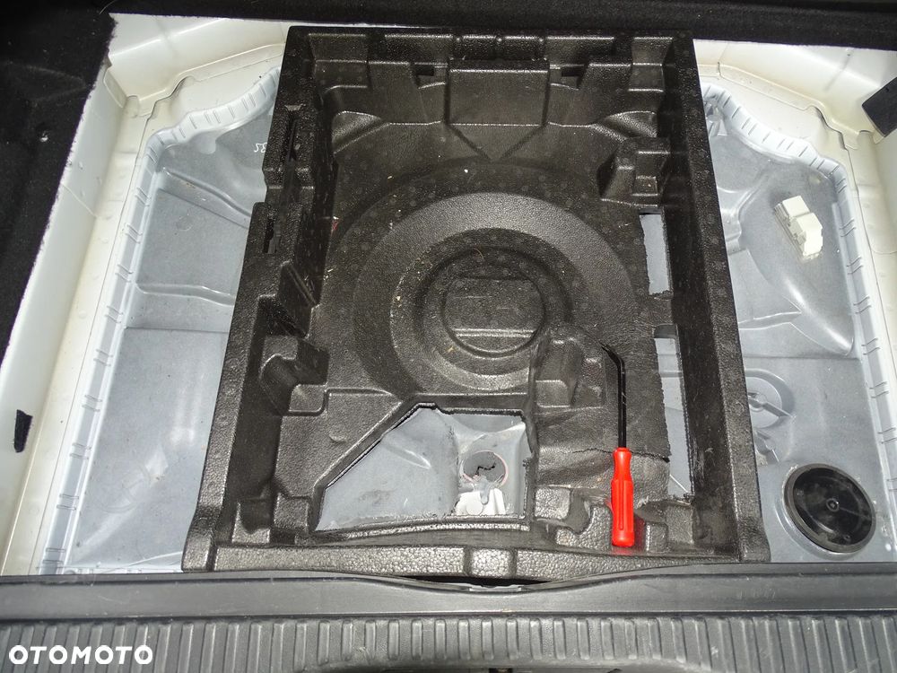 Citroën C4 SpaceTourer PureTech 130 Stop&Start EAT8 ORIGINS - 24
