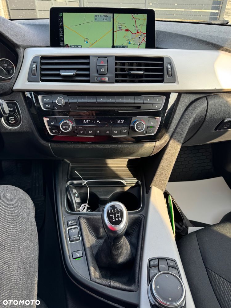 BMW Seria 3 320d Edition Luxury Line Purity - 11