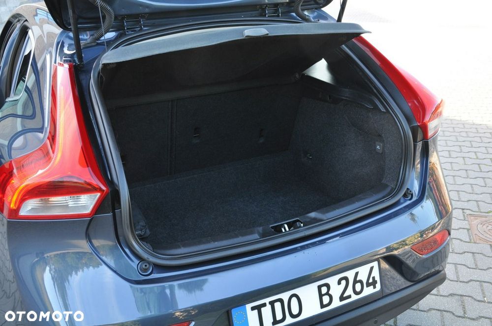 Volvo V40 D2 Ocean Race - 25